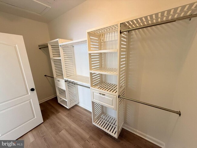 Building Photo - 29679 Janets Way