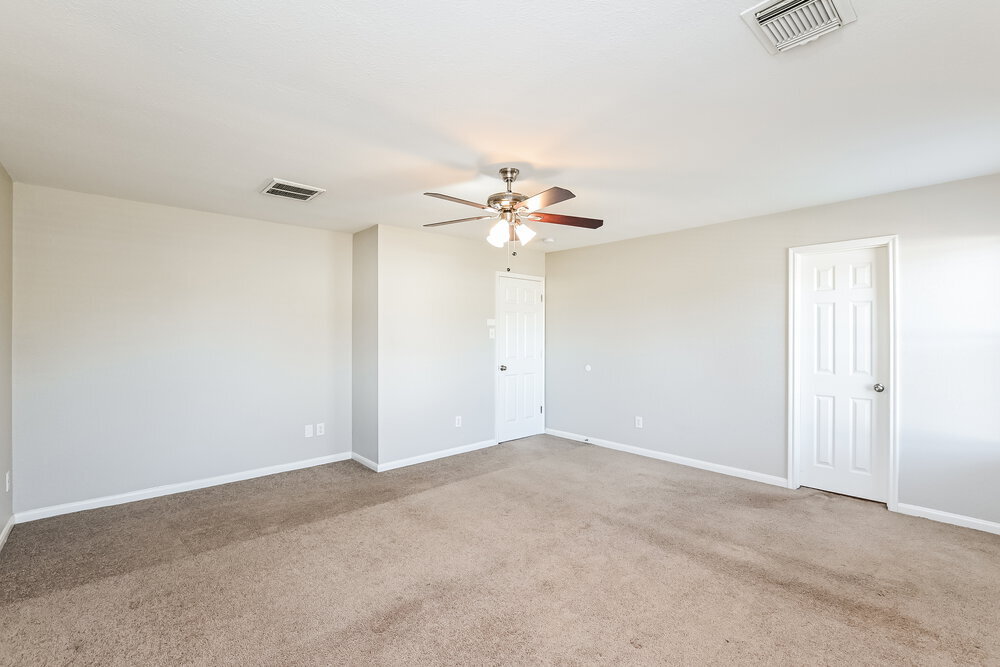 Building Photo - 8119 Stagewood Dr