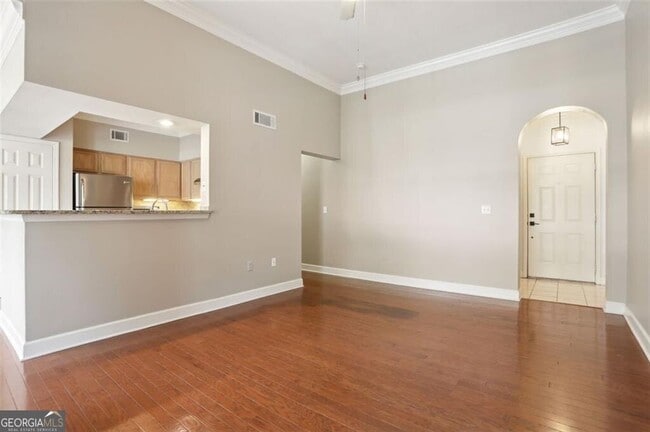 Building Photo - 3777 Peachtree Rd NE