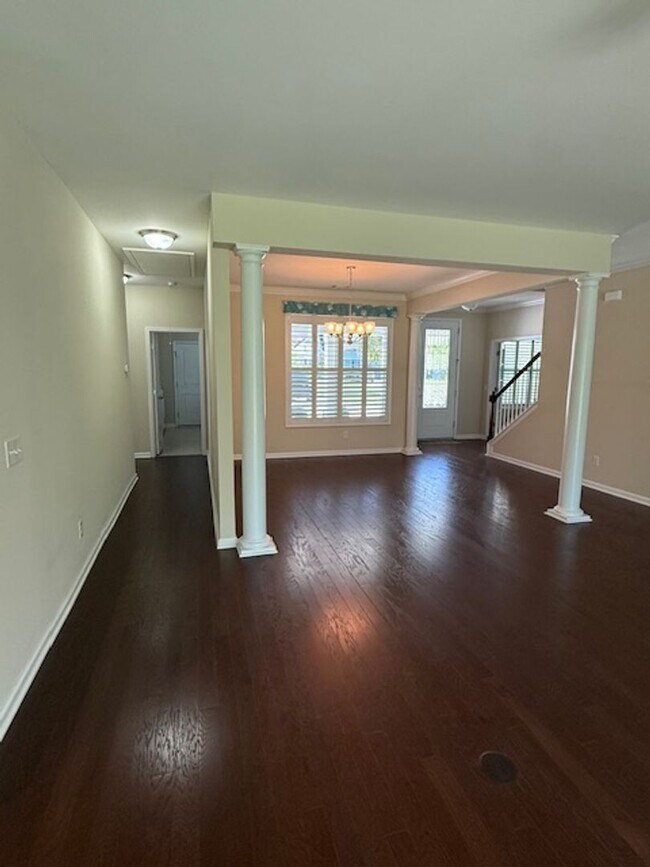 Building Photo - 18 Yonges Island Dr