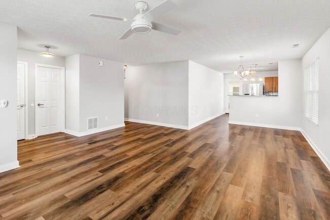 Building Photo - 135 Hancock St