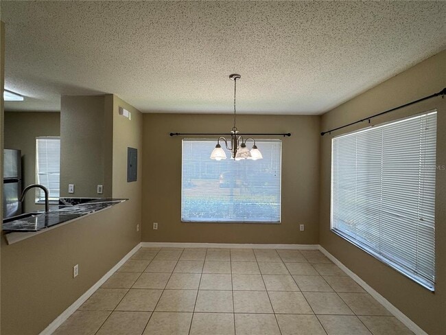 Building Photo - 1635 Fluorshire Dr