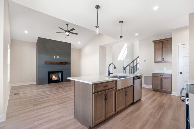 Building Photo - New Construction Ruby Floor Plan Near Exit 4