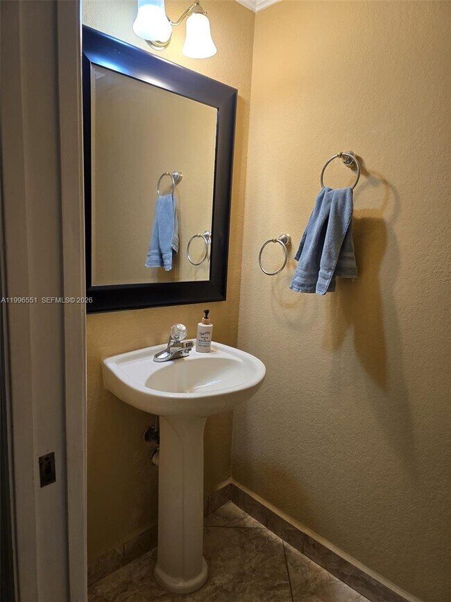 Building Photo - 8956 W Flagler St