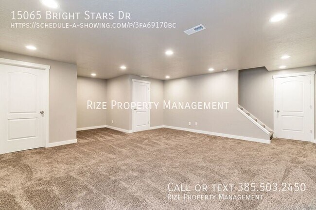 Building Photo - 15065 Bright Stars Dr
