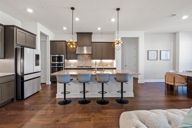 Building Photo - 921 Trevi Fontana Dr.