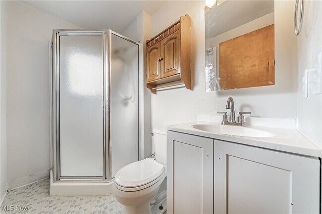 Building Photo - 1682 Mendelssohn Dr