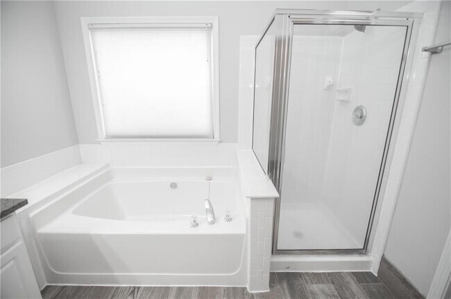 Building Photo - 755 Sheridan Ridge Ct