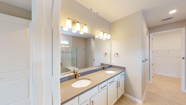 Building Photo - 25569 Emerald Bnd Cir