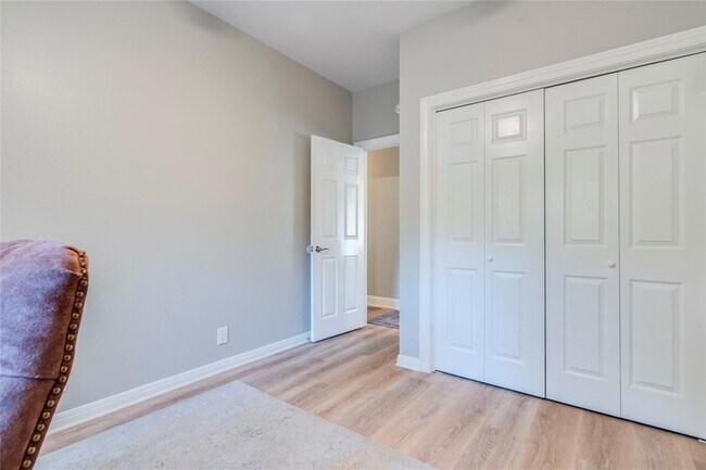 Building Photo - 106 Rupen Ct