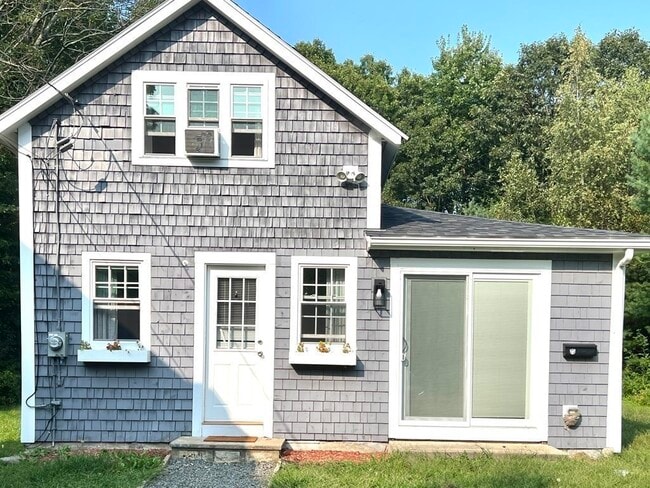 Building Photo - 32 Jerry Way