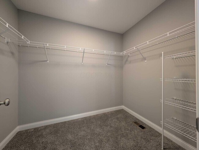 Building Photo - 7301 Aster Wy