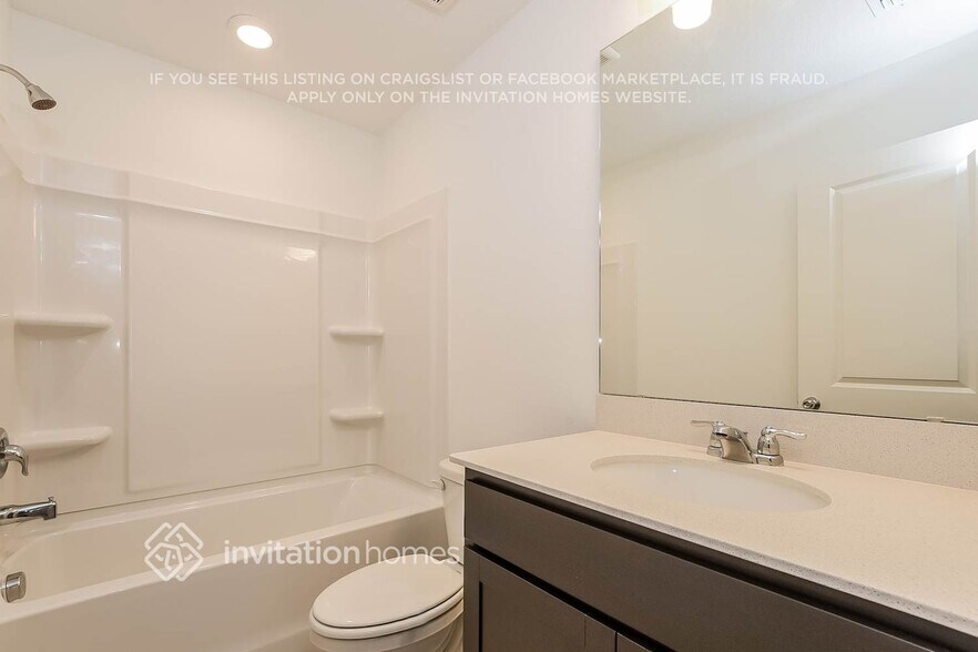 Building Photo - 5841 Sagebrush Aly