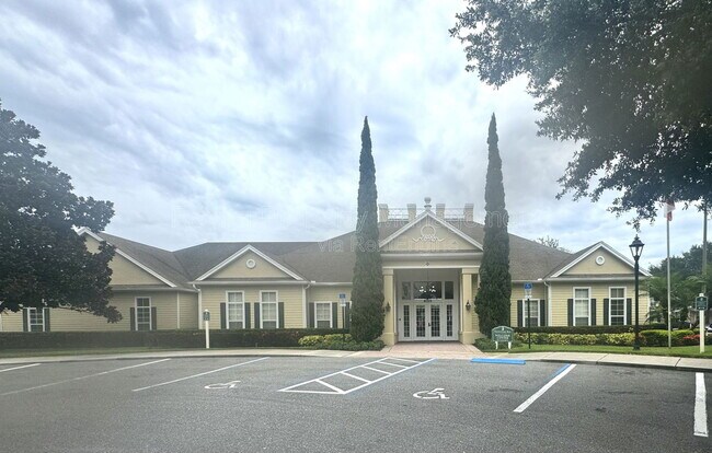 Building Photo - 4000 Venetian Bay Dr