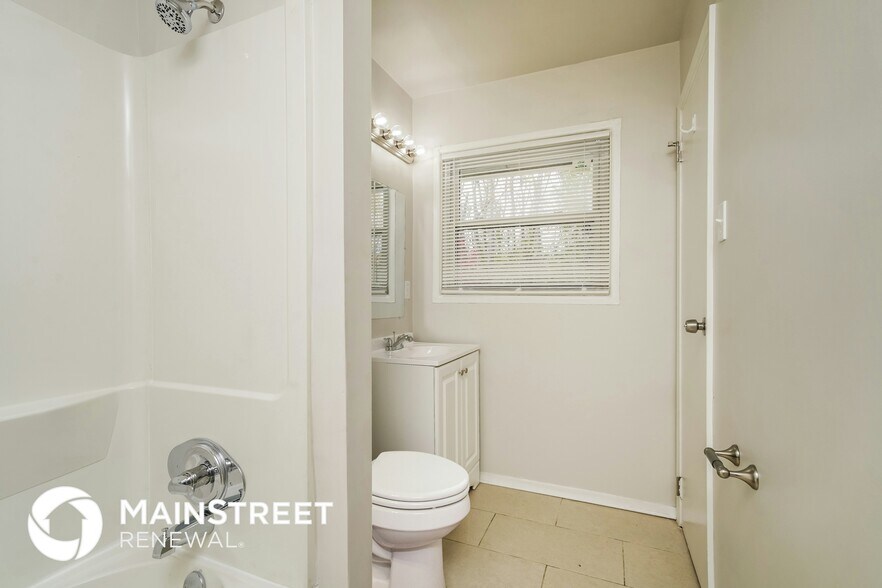 Building Photo - 9823 Merioneth Ct