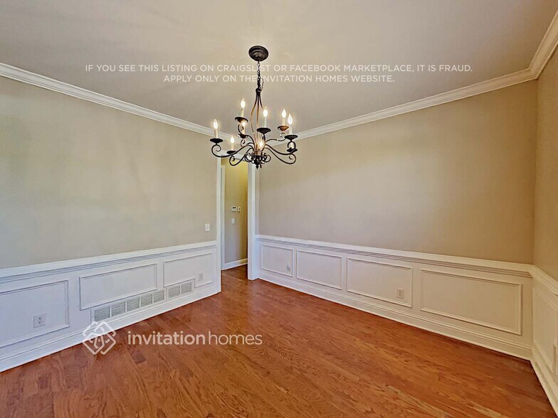 Building Photo - 4295 San Marco Way