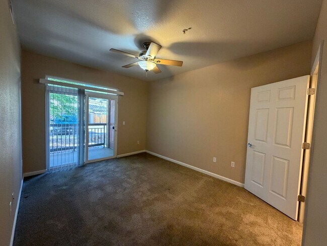 Building Photo - 605 Cougar Bluff Point