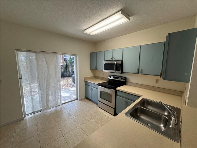 Building Photo - 6309 Osprey Lake Cir