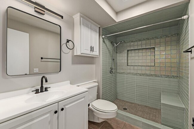 Building Photo - 13066 N 100th Dr