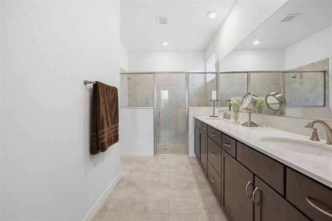 Building Photo - 6176 SW 73rd Ter