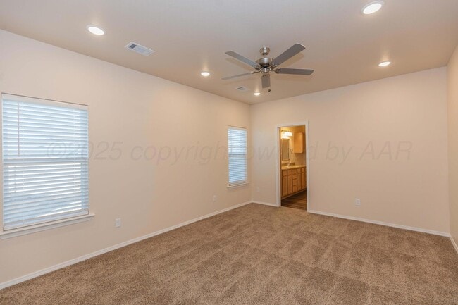 Building Photo - 7600 Beck Dr