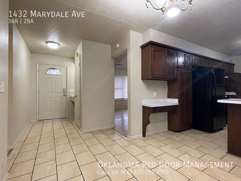 Building Photo - 1432 Marydale Ave