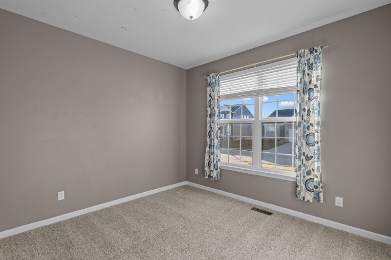 Building Photo - 1702 Rivercroft Dr