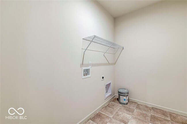 Building Photo - 5420 Laurel Crest Run