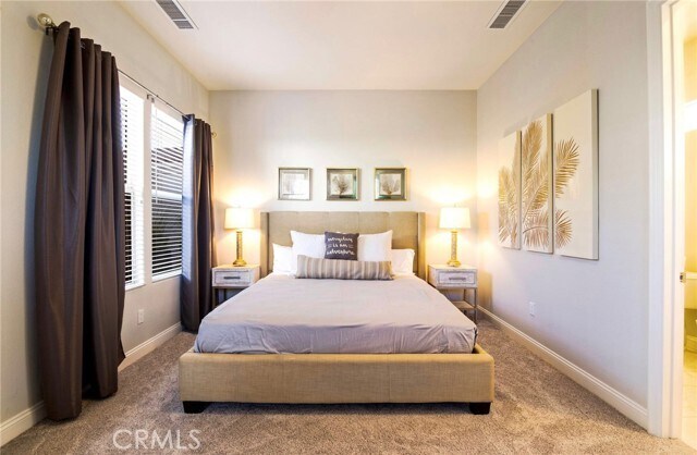 Building Photo - 55615 Turnberry Way