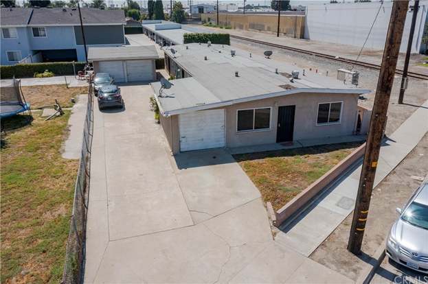 Building Photo - 9412 Nance Ave