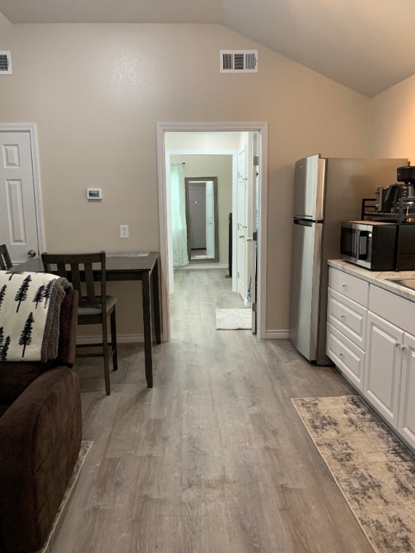 Building Photo - 3670 Wren