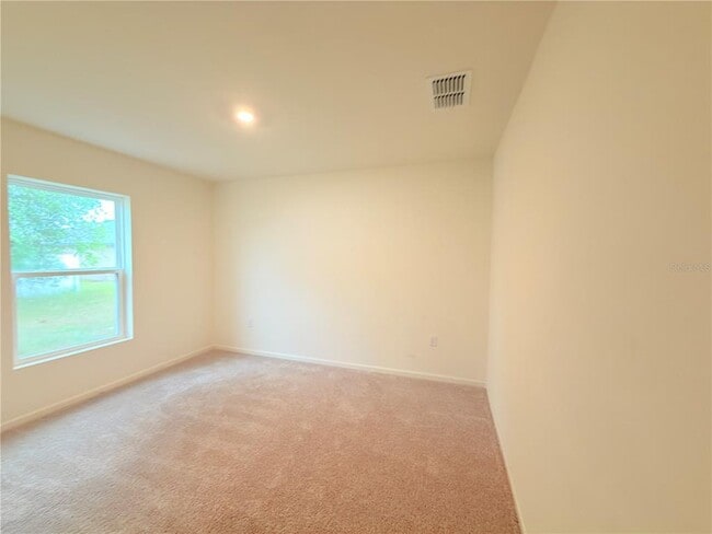 Building Photo - 733 James Ct