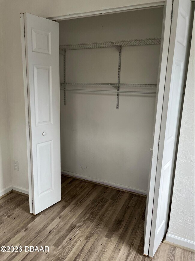 Building Photo - 233 Pine Cone Trail