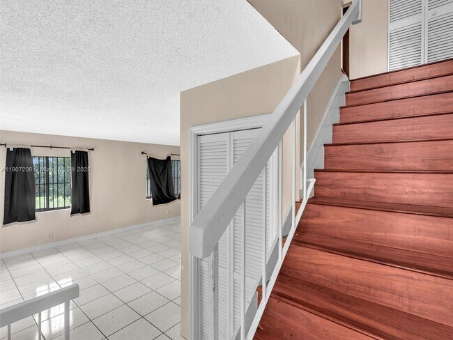 Building Photo - 5710 NW 21st St