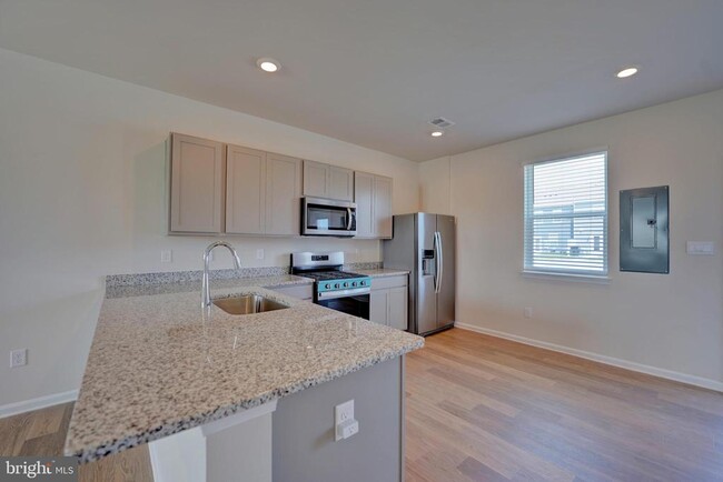 Building Photo - 103 Ridgley Blvd