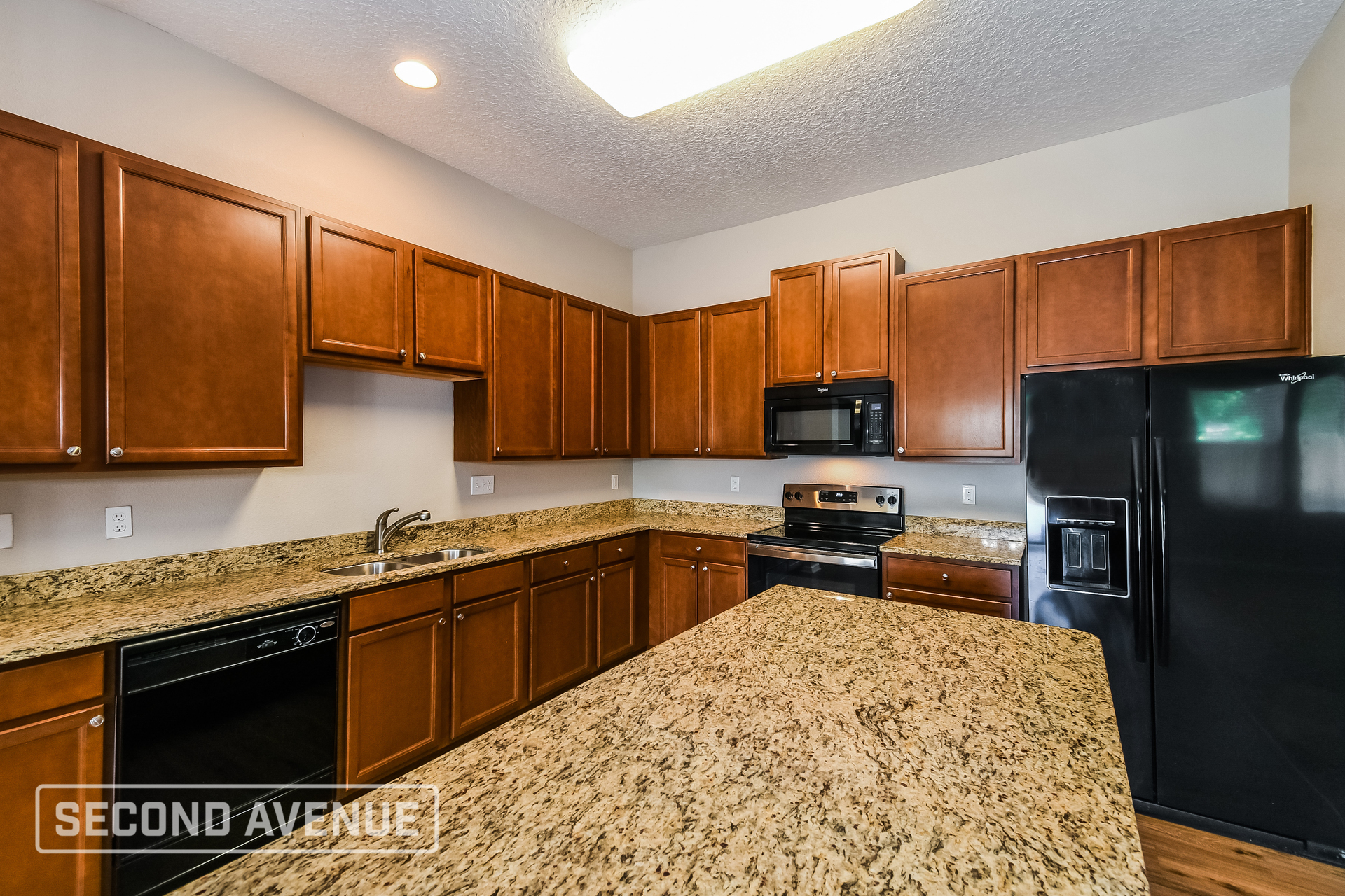 Building Photo - 6332 Trimpe Ln