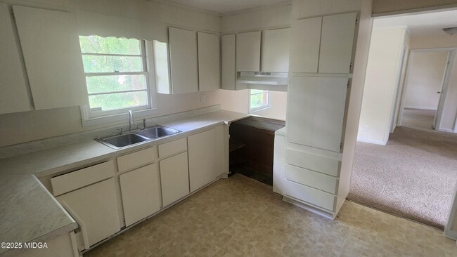Building Photo - 2304 Danbury Dr