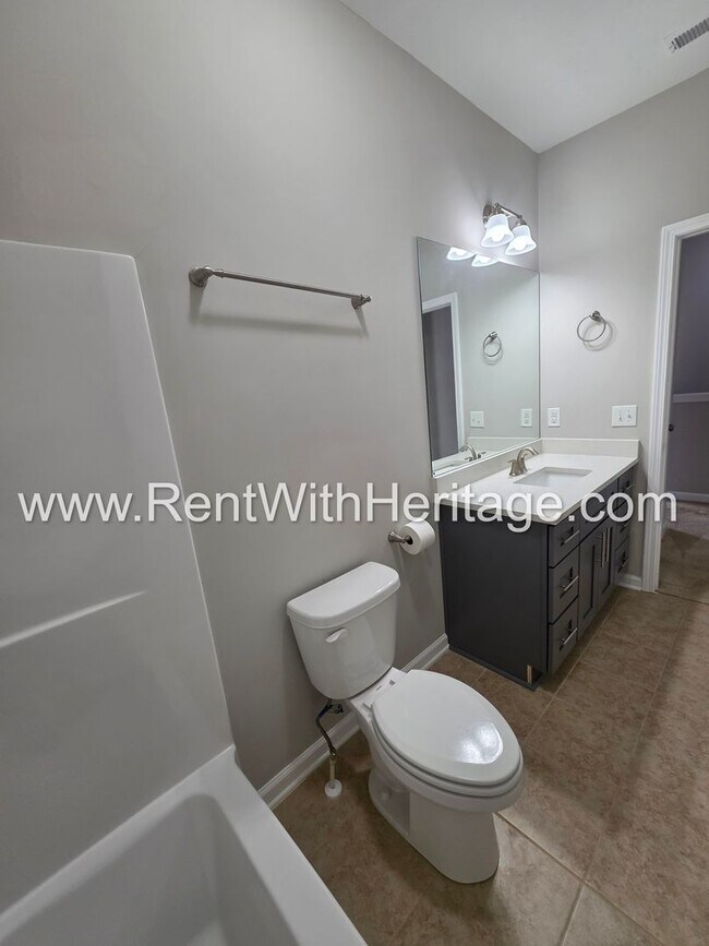 Building Photo - Stunning New 4bd/ 2.5ba / Immaculate / Attention to Detail/ Great Location