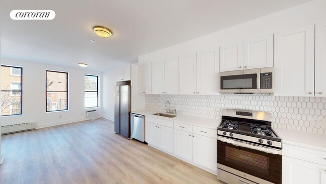 Building Photo - 346 43rd St