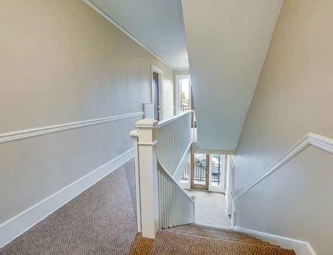 Building Photo - 1 bedroom in Seattle WA 98102
