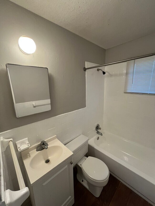 Building Photo - Welcome Home – Comfort Meets Convenience. Call to ask about the Move-in Special!!!