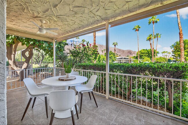 Building Photo - 1570 S La Verne Way