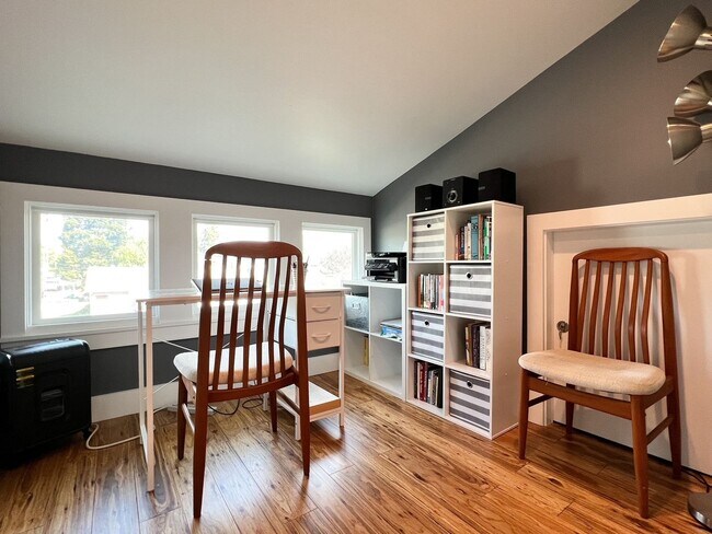 Building Photo - Fully Furnished Modern Home in the Desirable Alphabet Streets