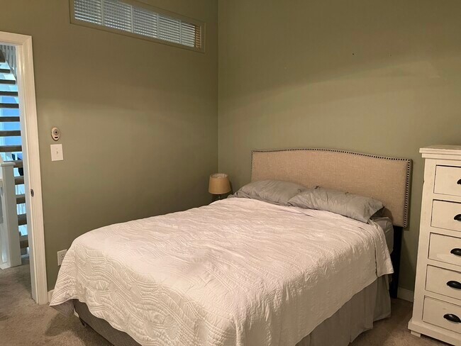 Building Photo - 839 Virginia Beach Blvd