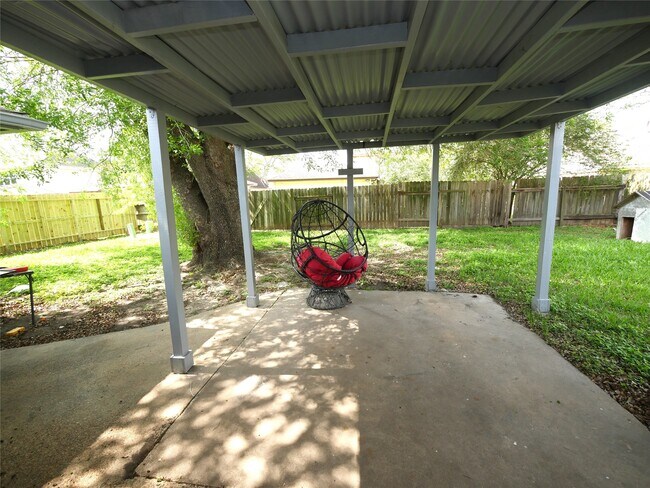 Building Photo - 6826 Addicks Clodine Rd