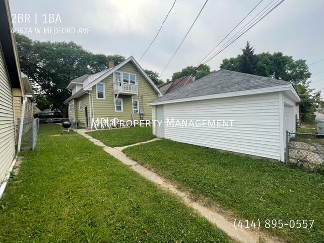 Building Photo - 4962 W Medford Ave