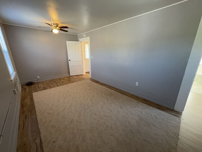 Building Photo - 166 Wildwood Ave