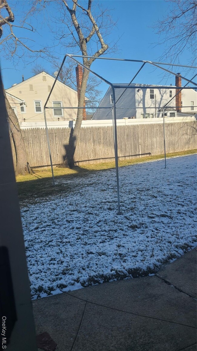 Building Photo - 769 Washington St