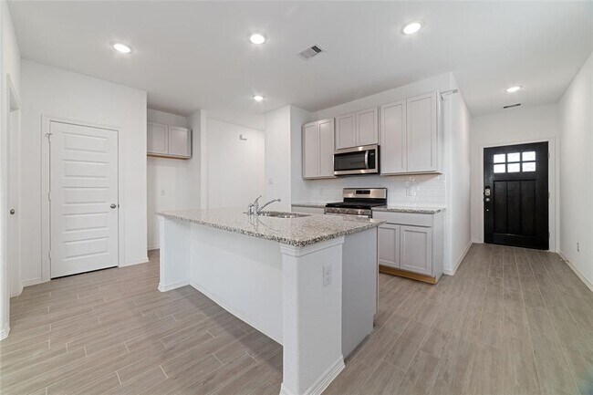 Building Photo - 23022 Bright Lgt Ln