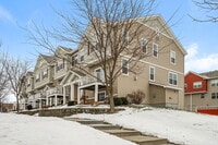 Building Photo - 1949 Commonwealth Blvd